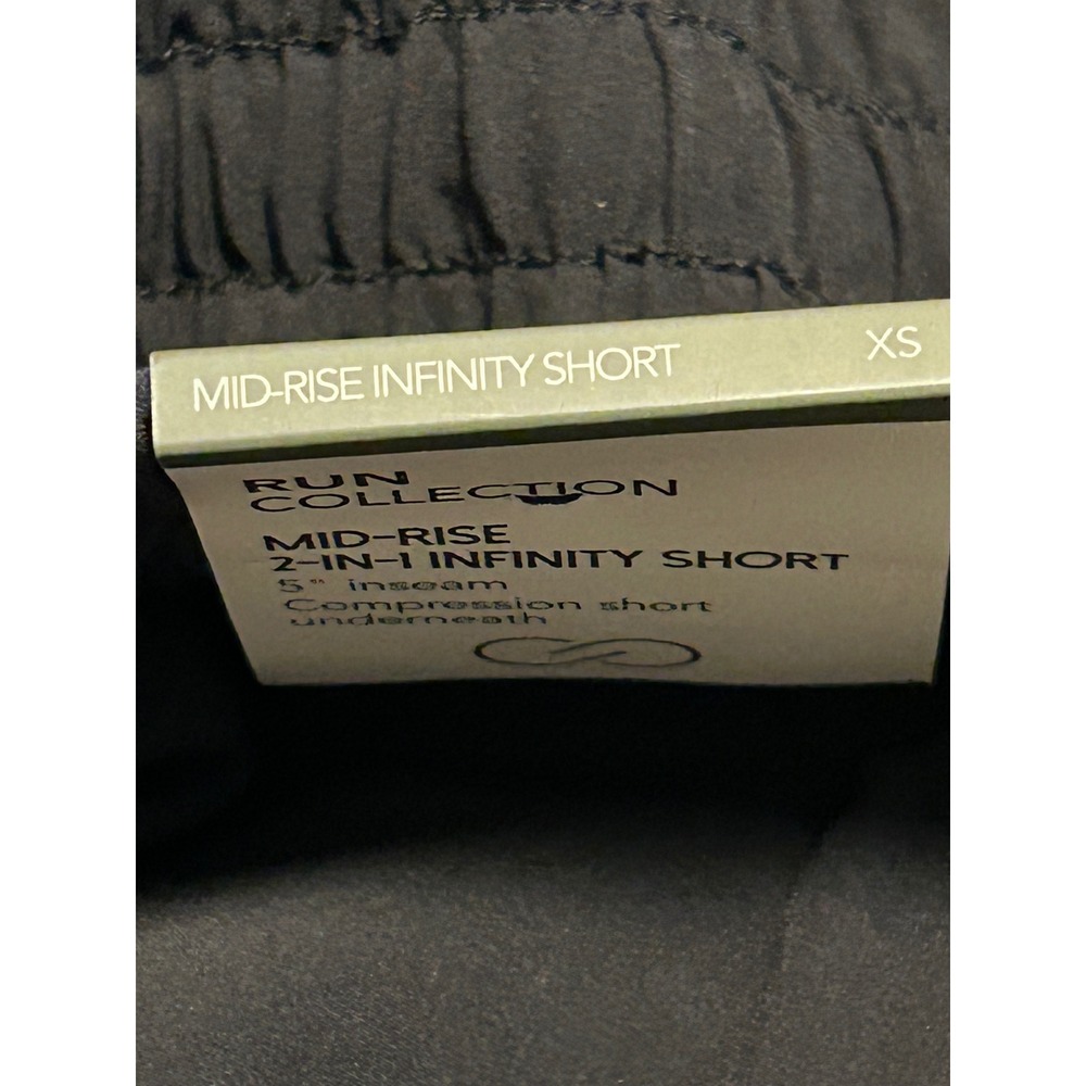Calia Women Black Mid-Rise 2-in-1 Infinity Shorts Run Collection XS 5 Inseam - Picture 4 of 4